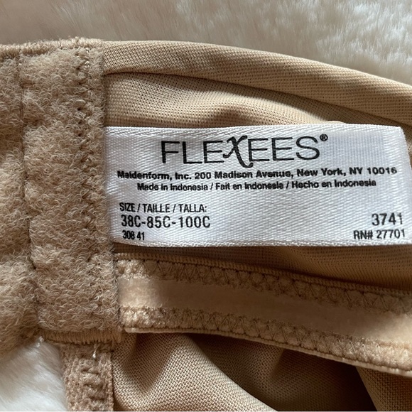 Maidenform Flexees Instant Slimmer - Picture 4 of 5